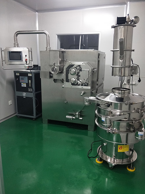 湖南安邦（bāng）製藥有限公司-LG-100幹法（fǎ）製粒機